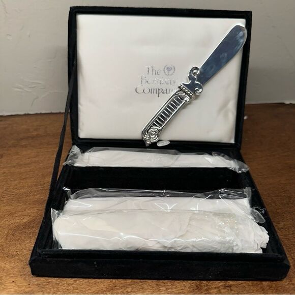 Bombay Company | 4 Godinger silver plate butter knives servicing knife NEW - Picture 1 of 7